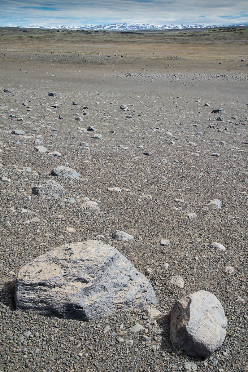 On the road to Dettifoss