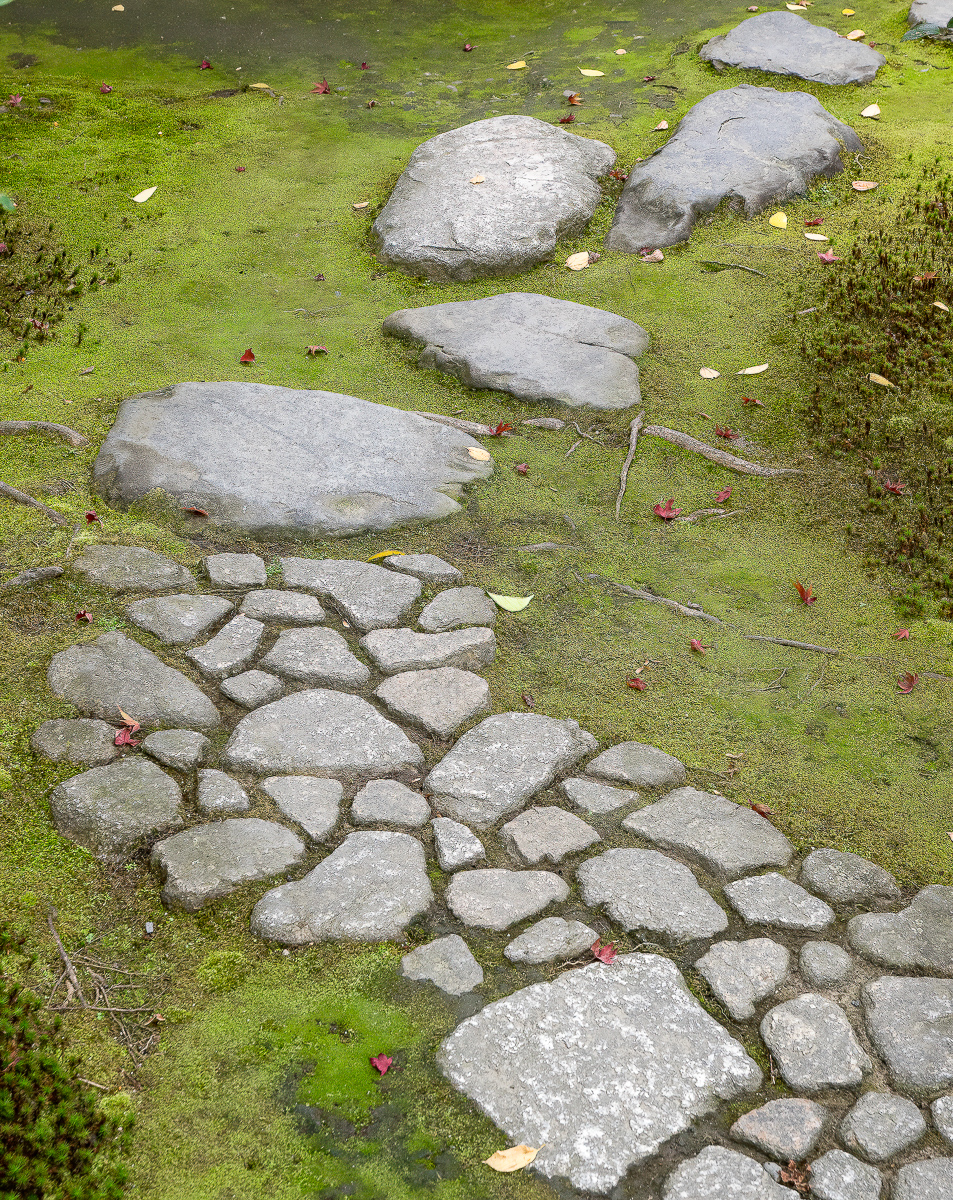 Stone walkway, Kennin-ji Temple, Kyoto