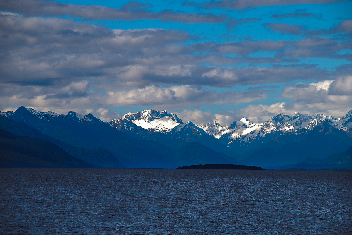 Lake Te Anau, New Zealand