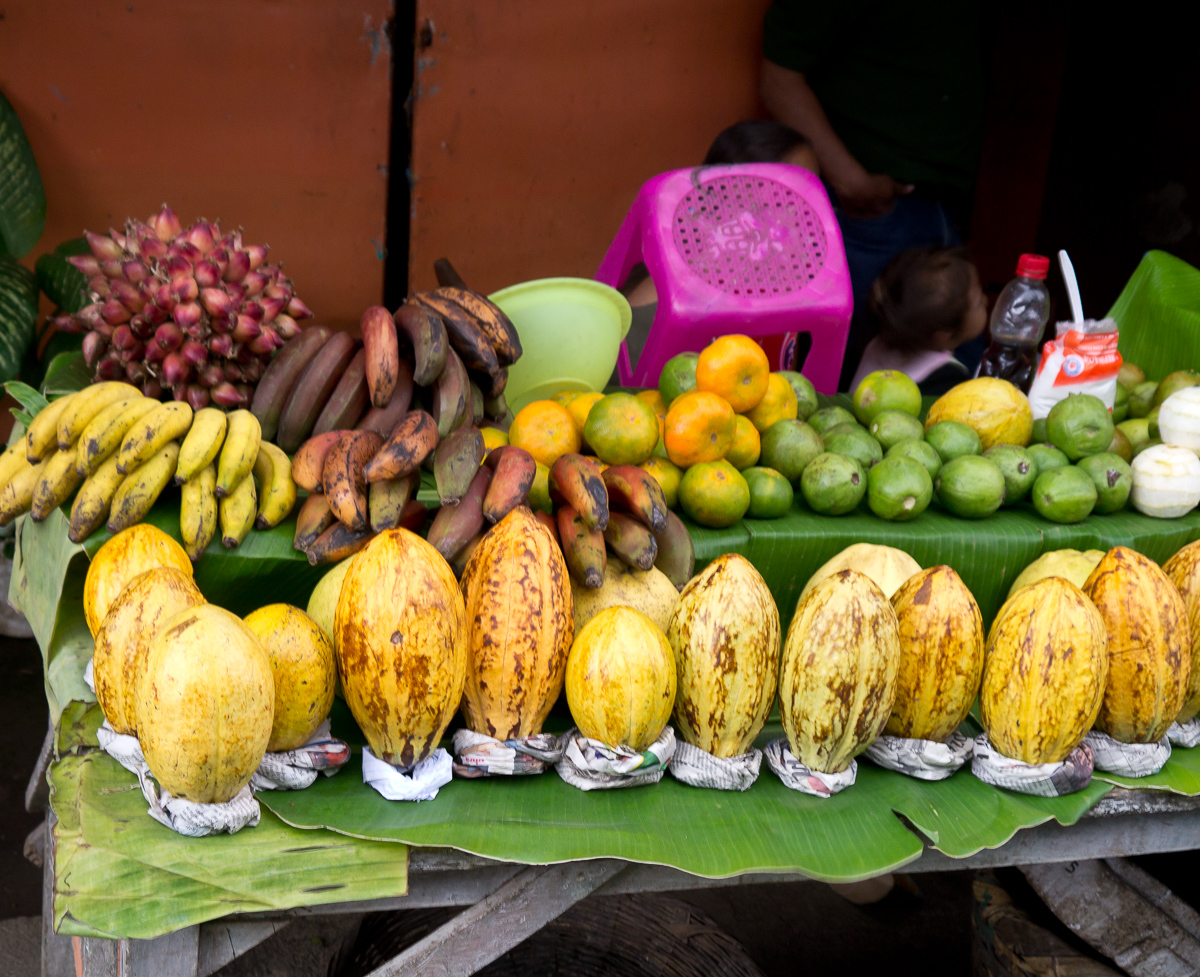 Vegetable and fruit stand, Matagalpa, Nicaragua